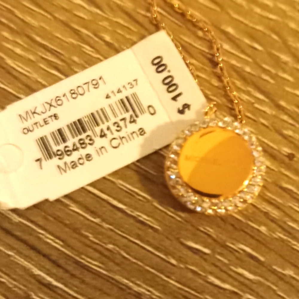 Micheal kors necklace